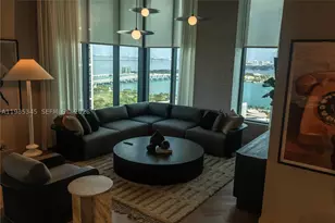 121 NE 5th, Miami, FL 33132 - Photo 37