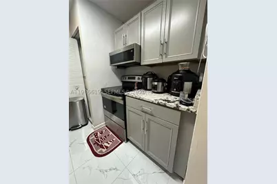 8657 SW 5th #205, Pembroke Pines, FL 33025 - Photo 7