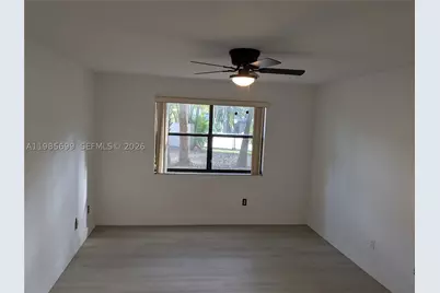 601 Ives Dairy #103-8, Miami, FL 33179 - Photo 17
