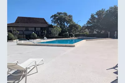 601 Ives Dairy #103-8, Miami, FL 33179 - Photo 79