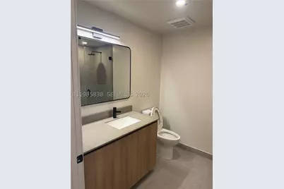 121 NE 5th #912A, Miami, FL 33132 - Photo 25