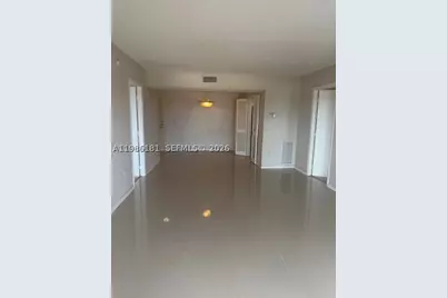 4164 Inverrary #913, Lauderhill, FL 33319 - Photo 7