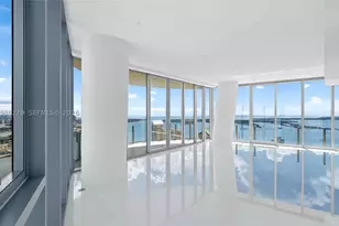 300 Biscayne Blvd, Miami, FL 33131 - Photo 7
