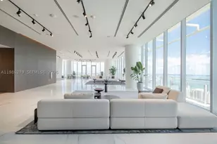 300 Biscayne Blvd, Miami, FL 33131 - Photo 43