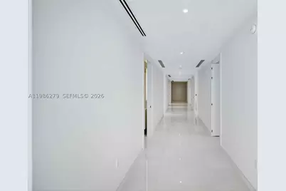 300 Biscayne Blvd #4901E, Miami, FL 33131 - Photo 5