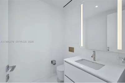 300 Biscayne Blvd #4901E, Miami, FL 33131 - Photo 21