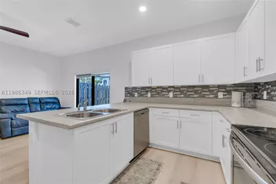 21068 NE 8th, Miami, FL 33179 - Photo 7