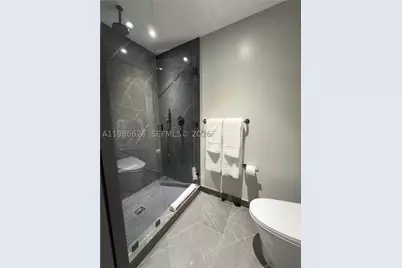 20 NE 11th #3006A, Miami, FL 33132 - Photo 9