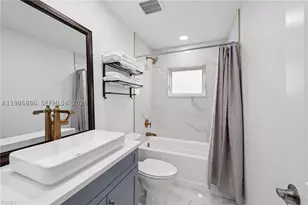 1819 SE 43, Cape Coral, FL 33904 - Photo 23