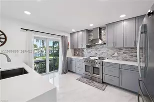 1819 SE 43, Cape Coral, FL 33904 - Photo 15