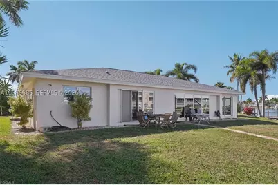 1819 SE 43, Cape Coral, FL 33904 - Photo 37