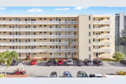 2999 Point East #C308, Aventura, FL 33160 - Photo 23