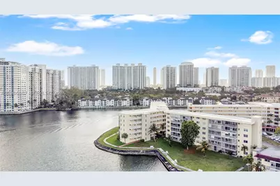 2999 Point East #C308, Aventura, FL 33160 - Photo 27