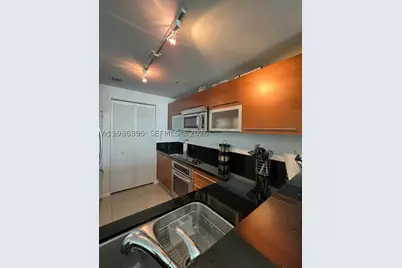 253 NE 2nd #3806, Miami, FL 33132 - Photo 11