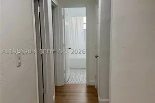 11201 NE 3rd, Miami, FL 33161 - Photo 15