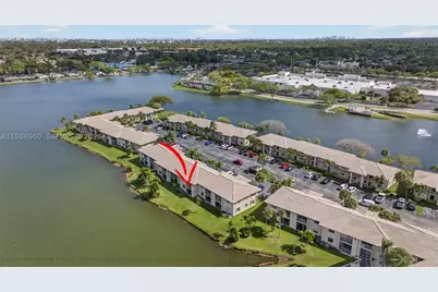 5520 Lakeside #105, Margate, FL 33063 - Photo 29