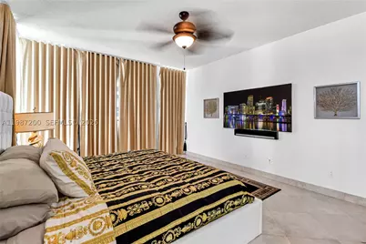 1500 Ocean #907, Miami Beach, FL 33139 - Photo 17