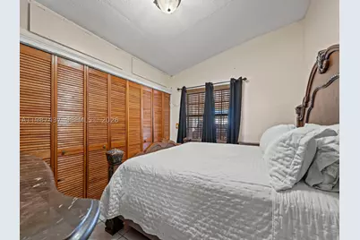 871 SE 5th, Hialeah, FL 33010 - Photo 23