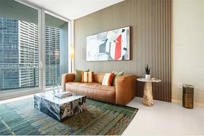 300 Biscayne Blvd #2106, Miami, FL 33131 - Photo 3