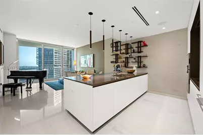 300 Biscayne Blvd #2106, Miami, FL 33131 - Photo 7