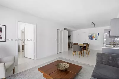 31 SE 6th #2504, Miami, FL 33131 - Photo 7