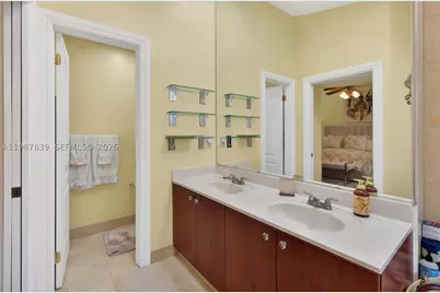 21391 Marina Cove #K11, Aventura, FL 33180 - Photo 57