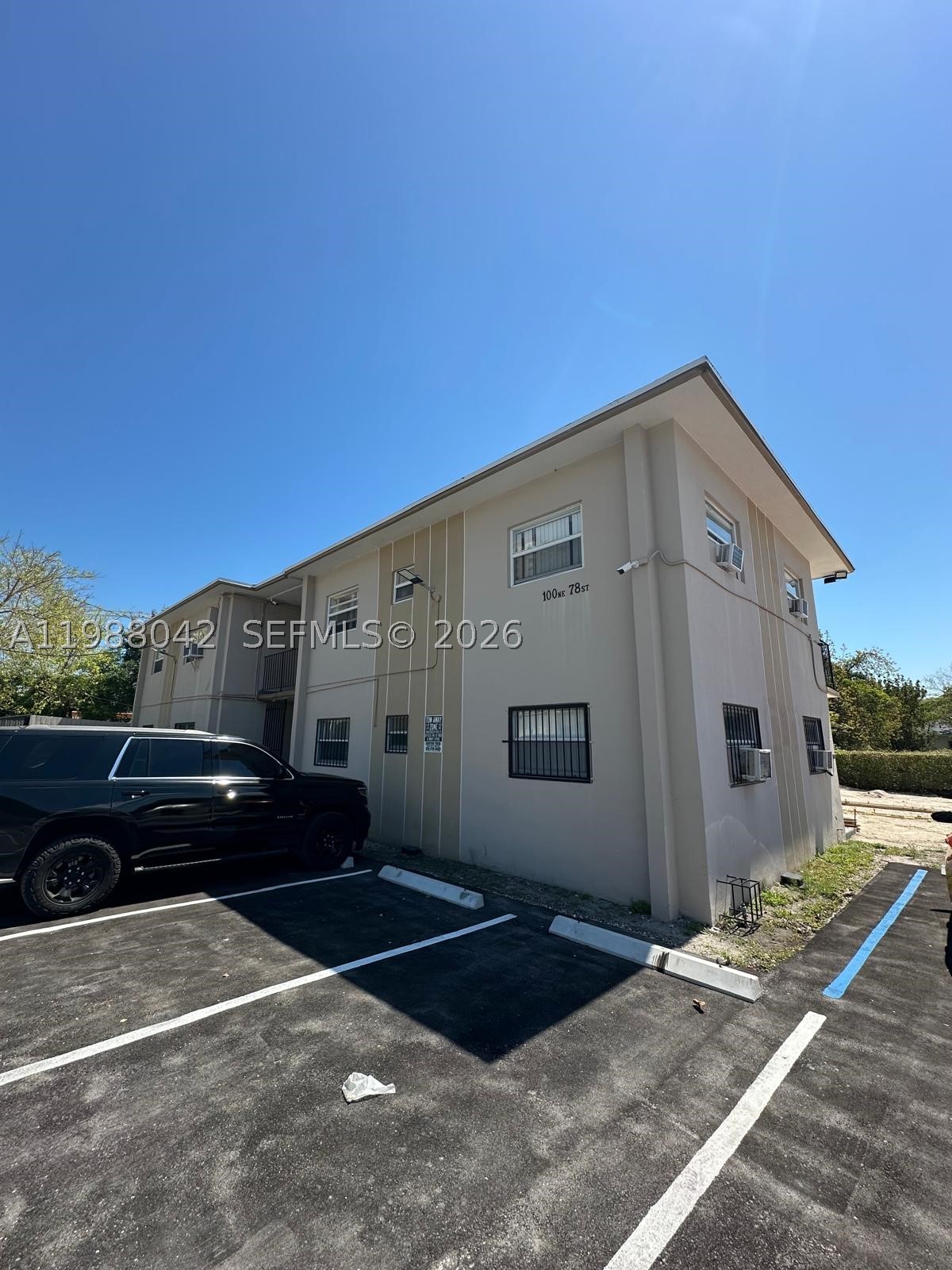 100 NE 78th #6 - 100 NE 78th #6, Miami, FL 33138 Luxury Property | Jose Angel Pina