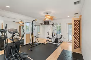 1253 Sorolla, Coral Gables, FL 33134 - Photo 27