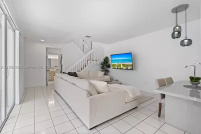 1120 Canella, Hollywood, FL 33019 - Photo 7