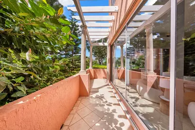 10 Edgewater #Lanai South, Coral Gables, FL 33133 - Photo 59