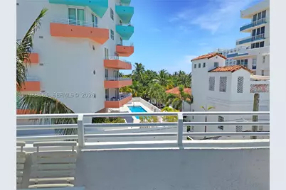 225 Collins #4J, Miami Beach, FL 33139 - Photo 11