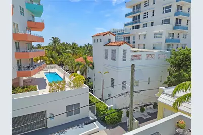 225 Collins #4J, Miami Beach, FL 33139 - Photo 9