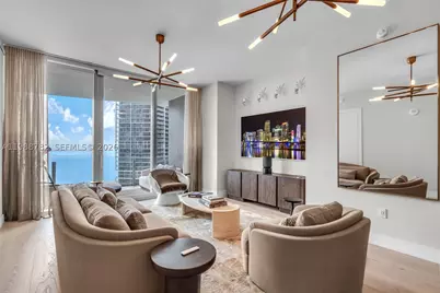 300 Biscayne Boulevard #2605W, Miami, FL 33131 - Photo 1
