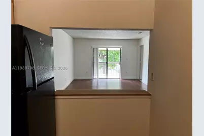 6001 Shakerwood #204, Tamarac, FL 33319 - Photo 5