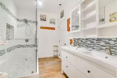 212 SW 1st, Hallandale Beach, FL 33009 - Photo 21
