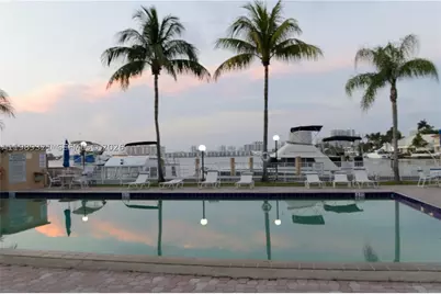 2821 N Miami Beach #2K, North Miami Beach, FL 33160 - Photo 3