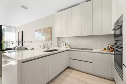 3156 SW 27th #202, Miami, FL 33133 - Photo 7