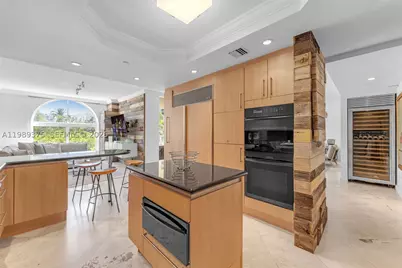 430 Grand Bay #307, Key Biscayne, FL 33149 - Photo 11