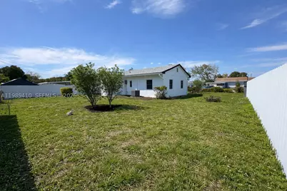 2450 NW 157th St, Miami Gardens, FL 33054 - Photo 19