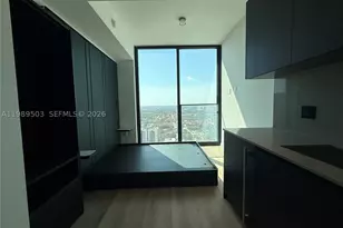 20 NE 11th, Miami, FL 33132 - Photo 7