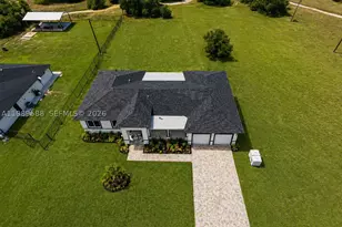 1715 McArthur, Lehigh Acres, FL 33972 - Photo 37