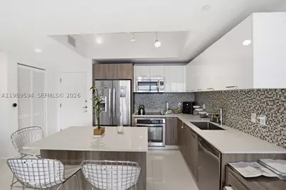 5300 Paseo #1803, Doral, FL 33166 - Photo 7