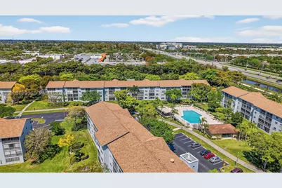 12500 SW 5th #109M, Pembroke Pines, FL 33027 - Photo 37