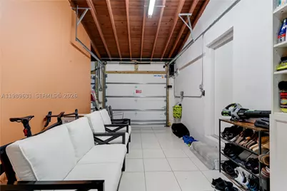 426 Hardee, Coral Gables, FL 33146 - Photo 13