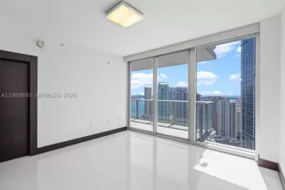 200 Biscayne Boulevard #3707, Miami, FL 33131 - Photo 25