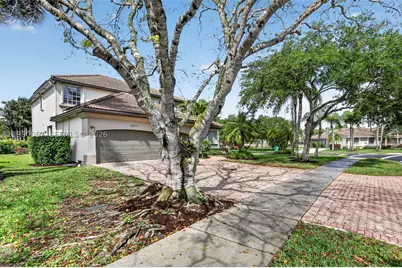4953 Kensington, Coral Springs, FL 33076 - Photo 1