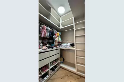 20000 E Country Club #1016, Aventura, FL 33180 - Photo 31