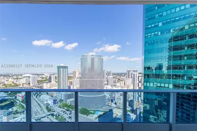 200 Biscayne Blvd #4512, Miami, FL 33131 - Photo 13