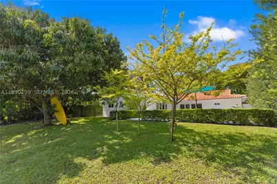 7327 Sabal, Miami Lakes, FL 33014 - Photo 37