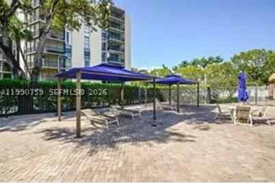 3101 N Country Club #102, Aventura, FL 33180 - Photo 27